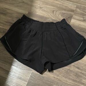 Hottie hot short : 2.5 inch